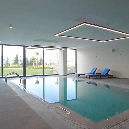Luxurious And A Beautiful Retreat Agios Nikolaos (Famagusta)