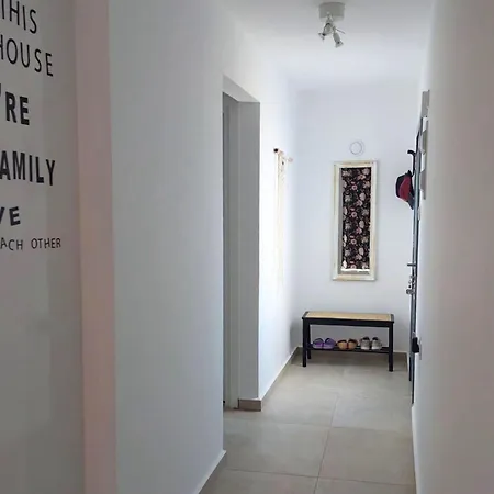 Luxurious And A Beautiful Retreat Apartment Agios Nikolaos (Famagusta)